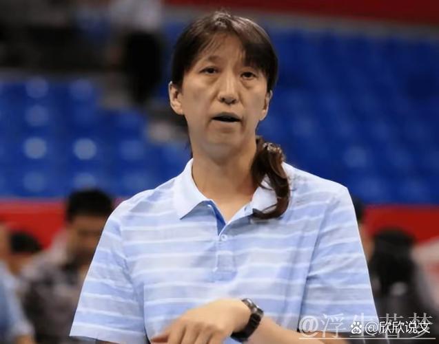 蔡斌官宣回归任主教练,赖亚文解读背后深意 蔡斌官宣回归任主教练,赖亚文解读背后深意